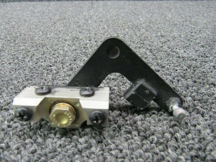 D574-1, D573-1 Robinson R44 Arm Assembly Forward Cabin Door LH