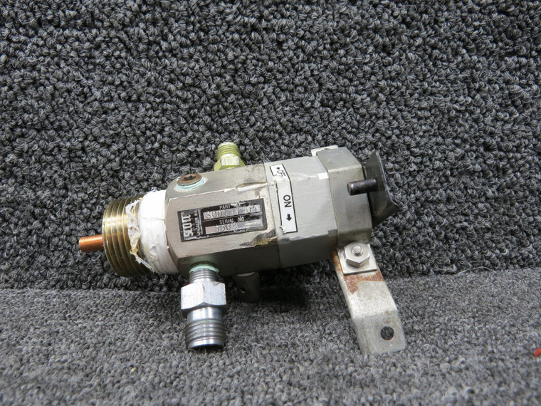 800114-04 (Alt: 756-038) Scott Oxygen Regulator Valve
