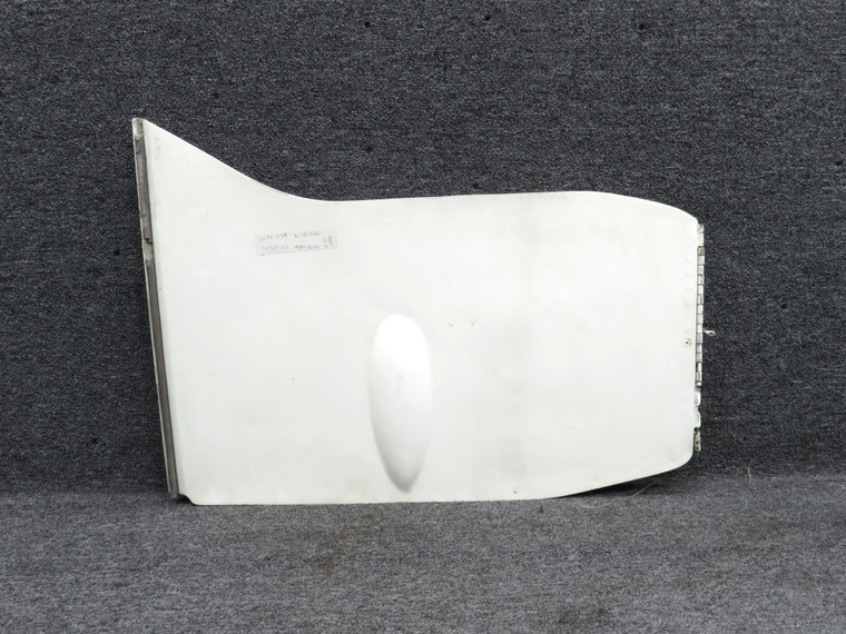 2422520-9 Learjet 25B LH Outboard Main Gear Door