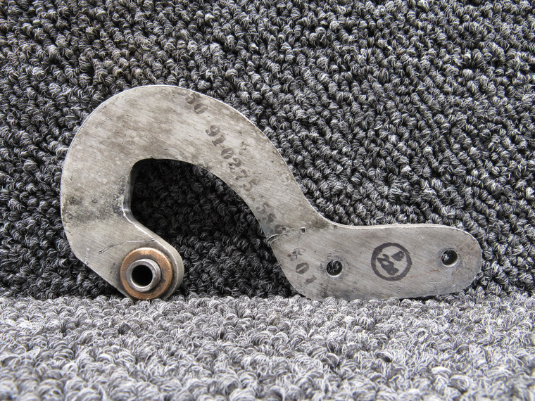 50-910275-559 (Use: 50-910275-561) Beechcraft KA-E90 Aft Cowling Hinge