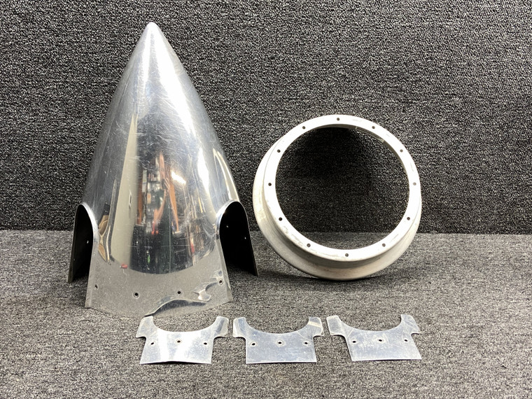 21884-000, 16444-000 Piper PA24-250 Three Blade Spinner Assembly w Adapter