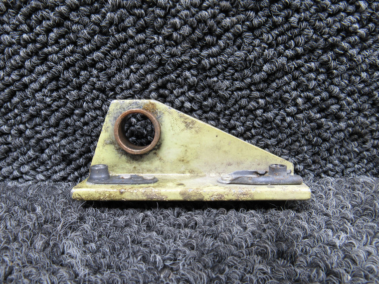 101-910026-81 Beech KA-200 Shaft Actuator Support Assembly