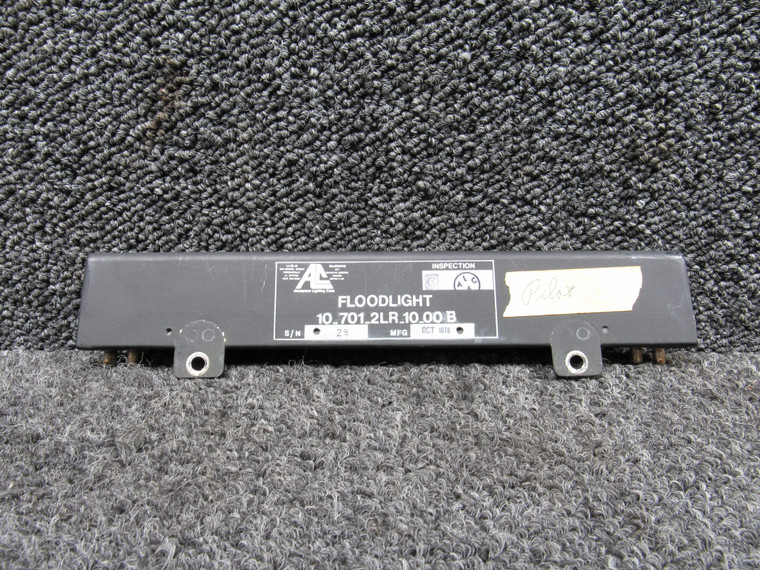 10-701-2LR-10.00B Aerospace Lighting Pilot Floodlight Unit