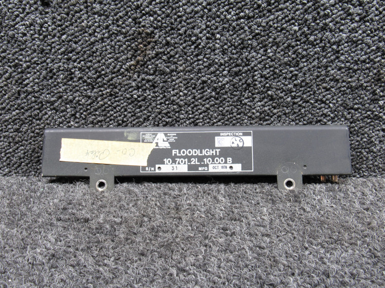 10-701-2L-10.00B Aerospace Lighting Co-Pilot Floodlight Unit