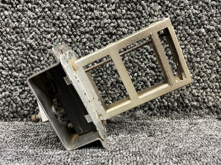 0813841-4 Cessna 310L Heater Thermostat Assembly