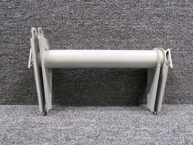 5542102-8 Cessna Citation 560 V Nose Gear Door Torque Tube Assembly
