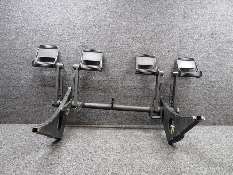 6565132-1, 5565601-1, 5565613-7 Cessna Citation 560 V Rudder Pedal Assembly