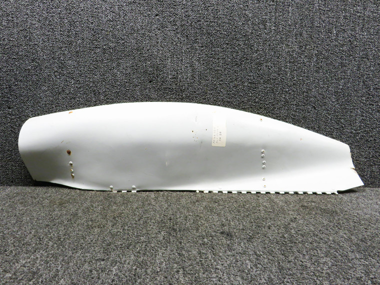 31466-000 Piper PA23-250 Main Landing Gear Door LH Otbd or RH Inbd (White)
