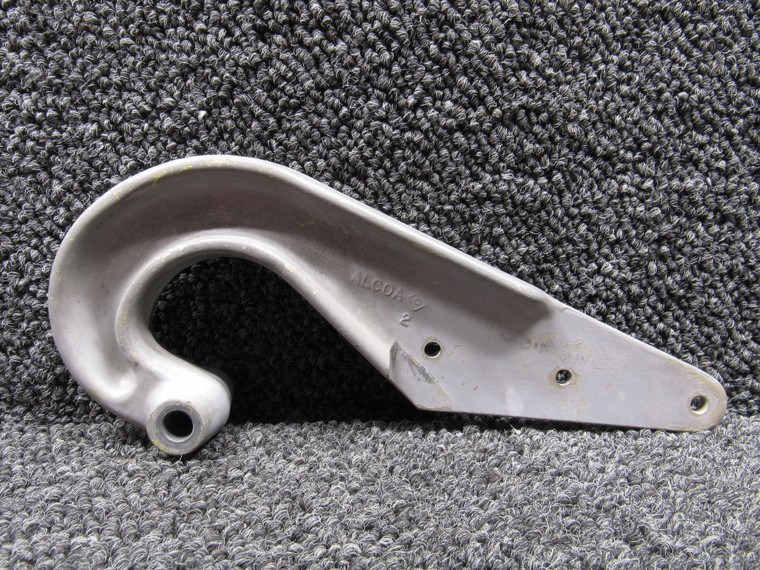 0826005-4 Cessna Main Landing Gear Door Hinge Arm