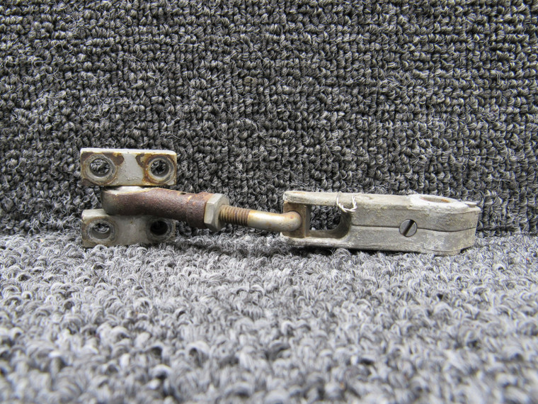 S3058-3, 5541217-1 Cessna Citation 550 Main Gear Switch Rod with Mount