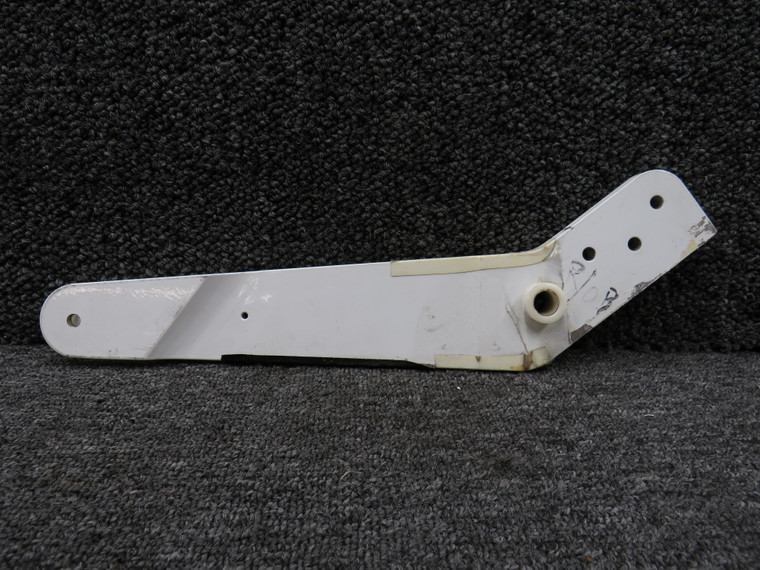 14572-002 Cirrus Center Flap Hinge RH