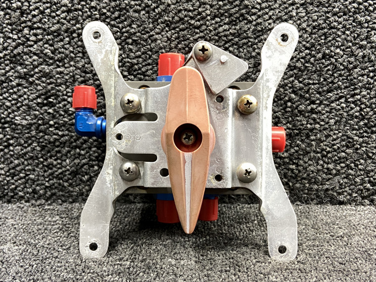 492-289 (Alt: PS50088-3) Piper PA28RT-201T Fuel Selector Valve Assembly