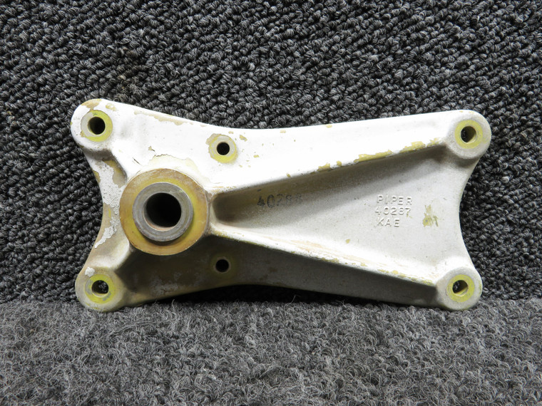 40288-000 (Cast: 40287) Piper PA31T Main Landing Gear Trunnion Aft