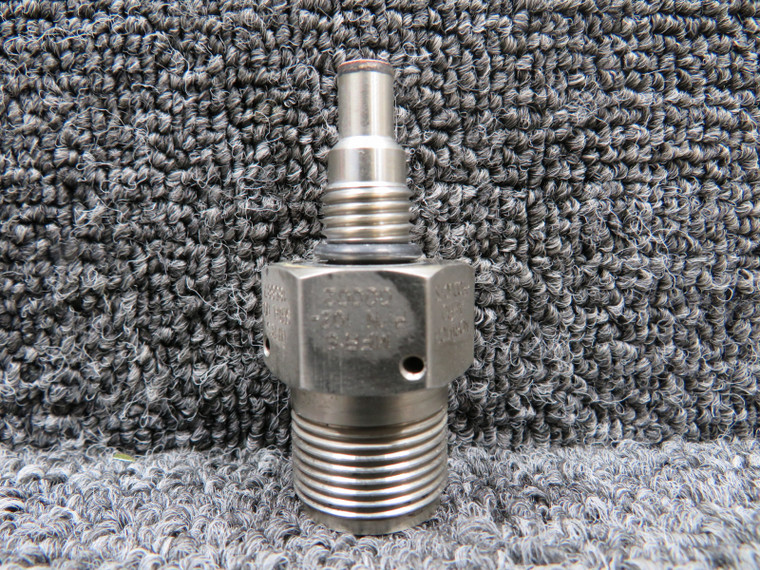 102-00002 (Alt: MS28034-3) Norwich Aero Products Oil Temperature Probe Unit