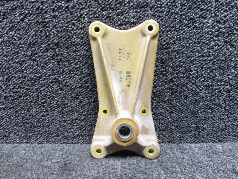 40288-000 (Cast: 40287) Piper PA31T Main Landing Gear Trunnion Aft Assembly