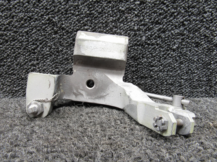 030A-38132-4 Mitsubishi MU-2B-60 Main Landing Gear Slide RH