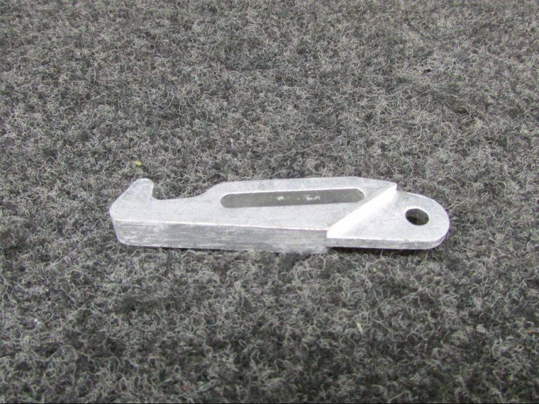 1211702-1 Cessna Hook Assembly (SA)