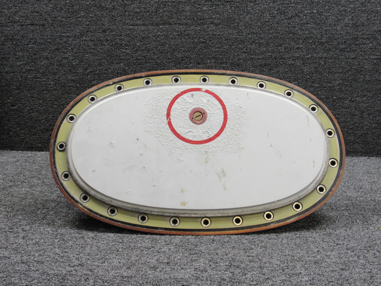 112N6101-4 Boeing 737-800 Fuel Tank Door with Fuel Measuring Stick