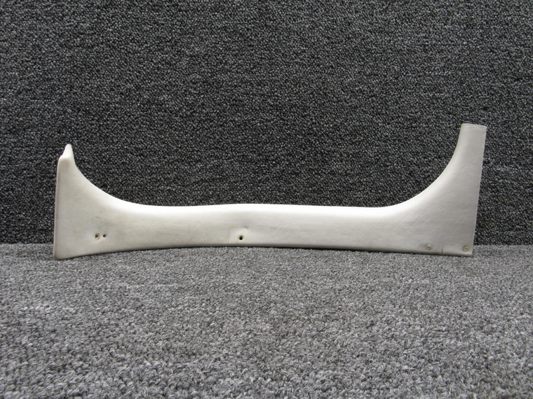 58-530088-3 Beechcraft 58 Fwd Openable Window Molding Assembly RH