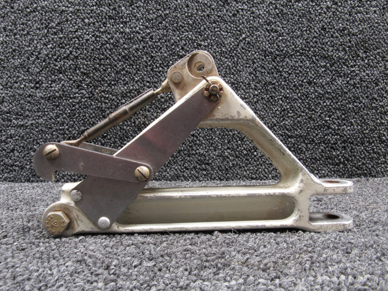 67025-006 Piper Main Landing Gear Truss Assembly RH (Less Link)
