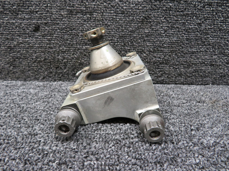 LM-833-SA5 (Alt: 6600308-5) Lord Kinematics Engine Mount
