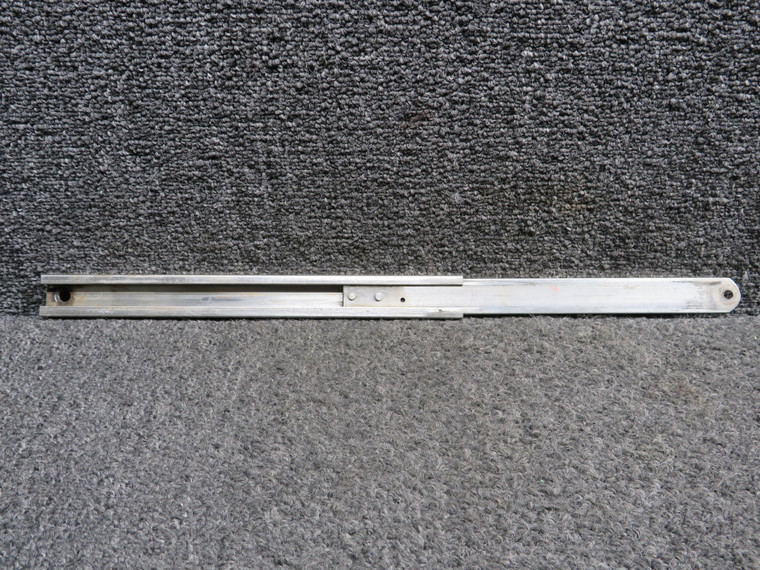 32395-000 Piper PA23-250 Baggage Door Holder Assembly Aft