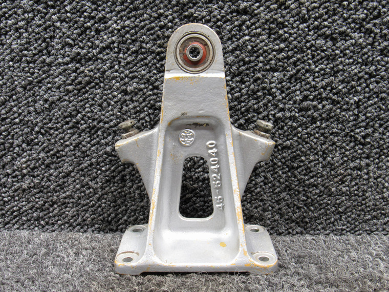 45-524040-2 Beechcraft 95 Lower Rudder Hinge