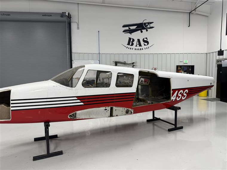 Piper PA34-200T Fuselage with Bill of Sale, Airworthiness, and Logbooks