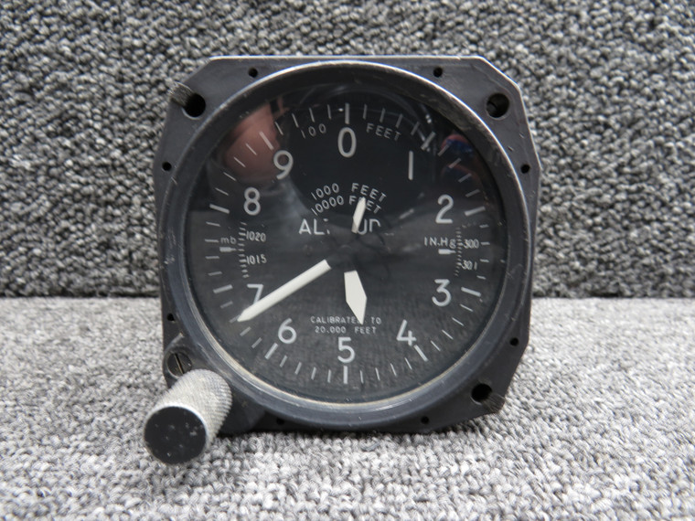 5934D-3 United Instruments Altimeter Indicator