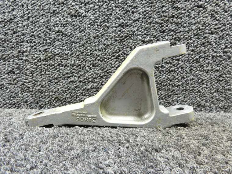 106762-002 (Cast: 31806) Piper PA23-250 Landing Torque Link