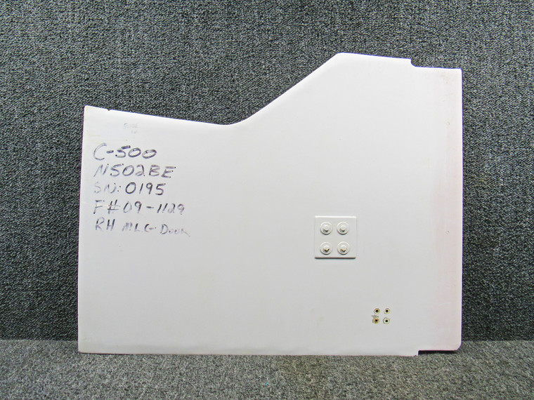 5527000-32 Cessna 500 Main Landing Gear Door RH