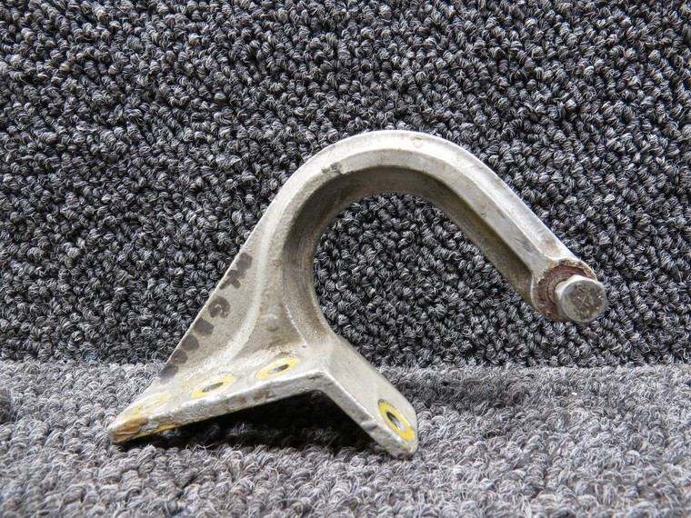 35-815016 Beech 95 Main Landing Gear Door Hinge Inboard LH