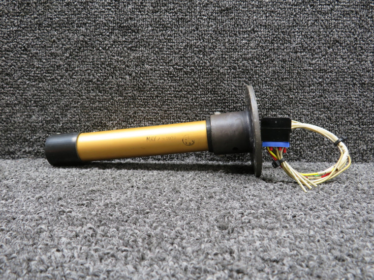 014-922-005 (Alt: 100-380005-81) Gull Airborne Fuel Probe