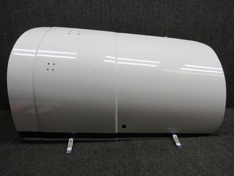 5113013-30, 5213077-200 Cessna 421B Nose Baggage Door Assy RH w Hinges (Hail)
