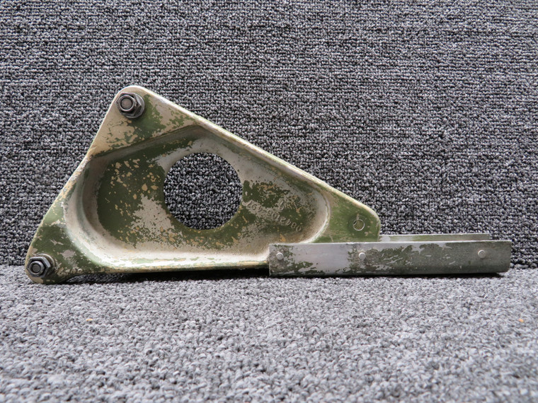 0842140-2 (Use: 0842140-3) Cessna 421 Nose Gear Retract Bellcrank