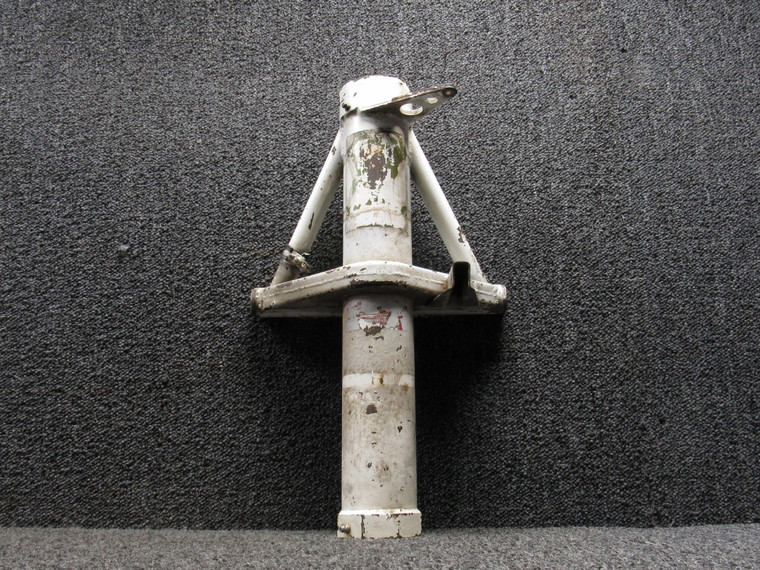 95723-005 Piper PA34-200T Nose Gear Trunnion