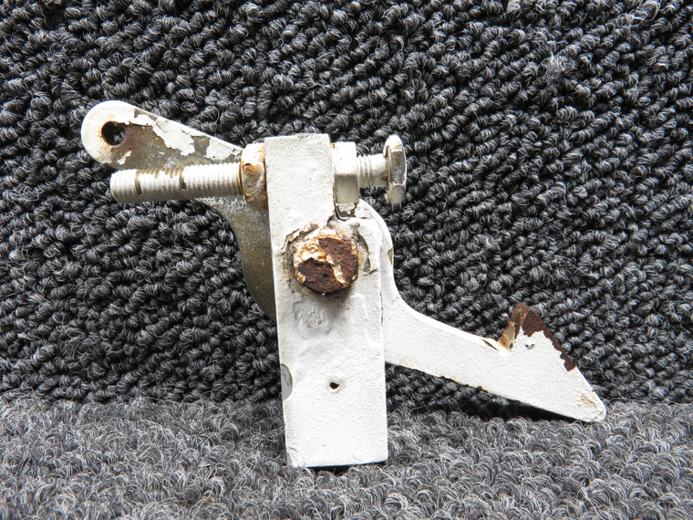 169-810057-3 Beech Uplock Hook