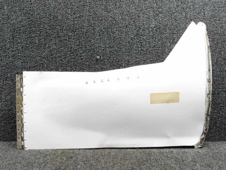 0826002-203 (Use: 0826002-209) Cessna 401 Main Landing Gear Door Otbd RH