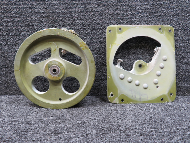 5565381-3 Cessna Citation II 550 Aileron Control Quadrant w Pivot &amp; Stop Assy LH
