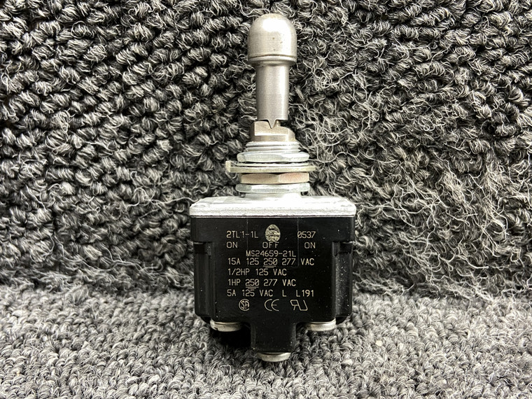 2TL1-1L (Alt: MS24659-21L) Beechcraft G58 Alternator Master Switch