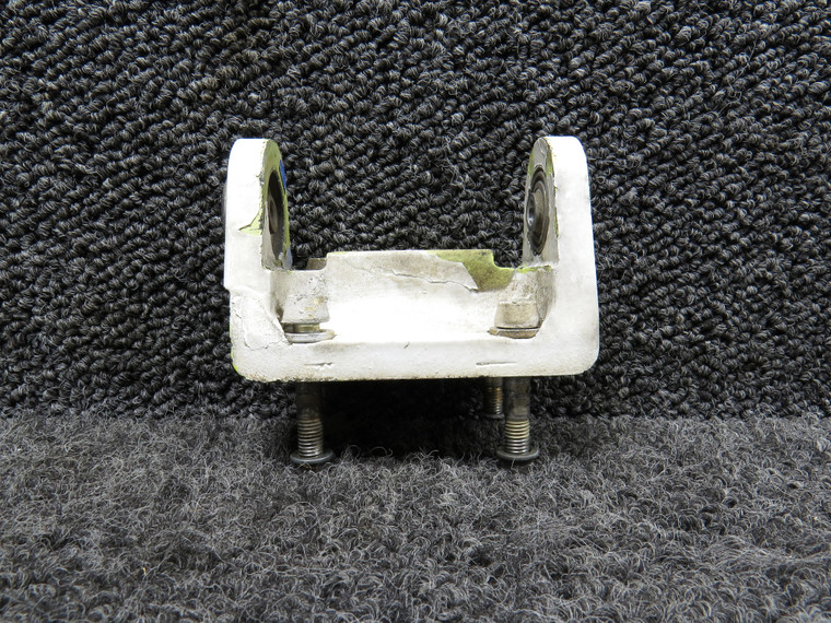 95-610012-15 Beech 58 Elevator Hinge Assembly