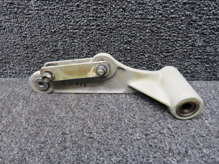 0841104-4 (Cast: 0841104-498) Cessna 414 Main Landing Gear Bellcrank RH