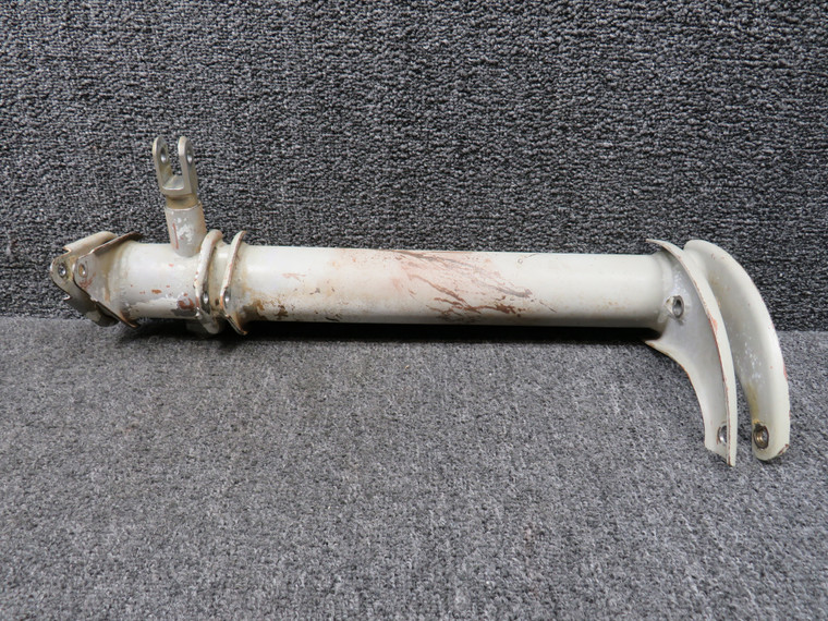 5045010-18, 5141052-1 Cessna 414 Main Gear Torque Tube Assembly with Bolt RH