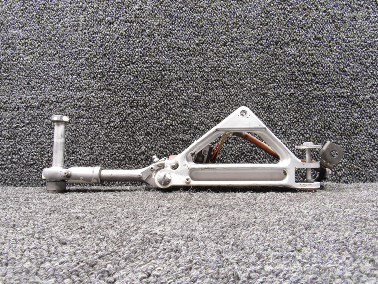 20767-000 Piper PA30 Main Gear Side Brace Assembly with Link