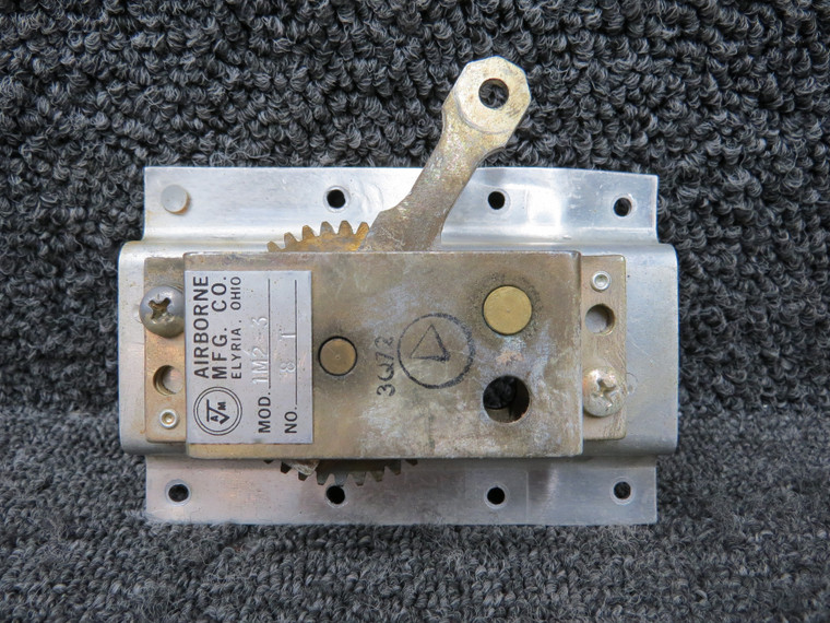 1M2-3, 5015083-2 Airborne Fuel Selector Assembly with Bracket LH