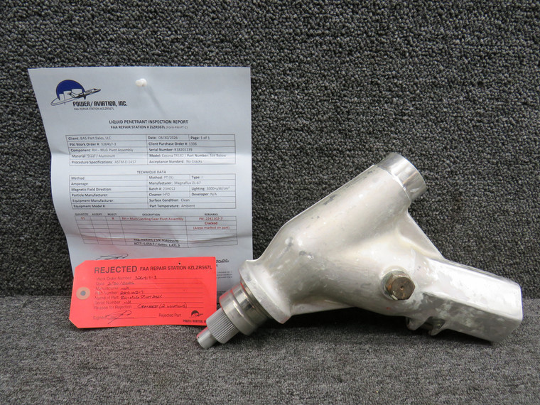 2241102-7 Cessna TR182 Main Landing Gear Pivot Assembly RH (Cracked)