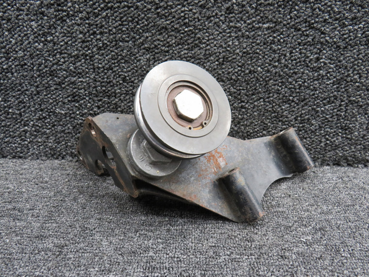 99763-000 Lycoming IO-540-K1G5D Piper PA32R-301 Upper Compressor Bracket Assy