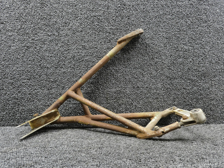 0842000-4 Cessna 310C Nose Gear Drag Brace Truss Assembly with Arm and Fork