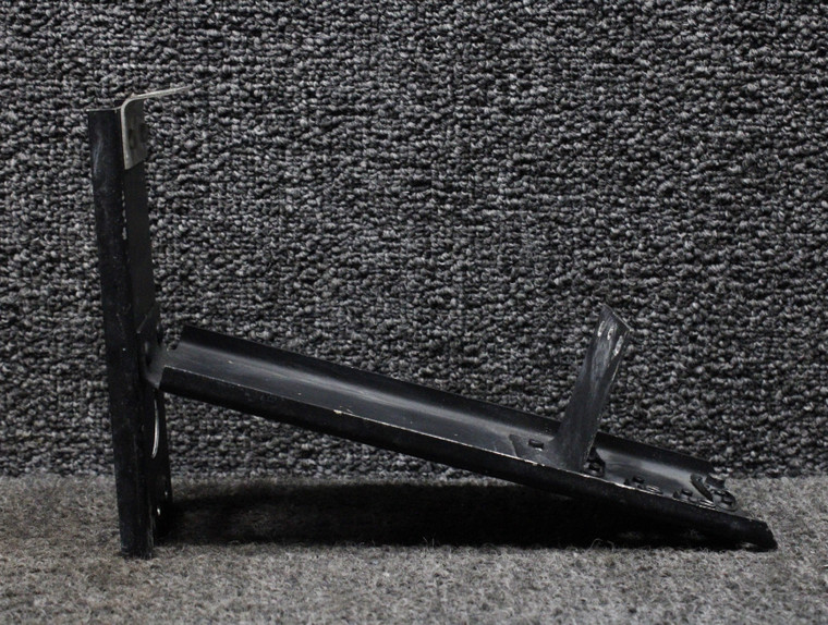 96032-001, 96033-001 Piper PA-34-200T Fuel Selector Valve Bracket and Channel RH