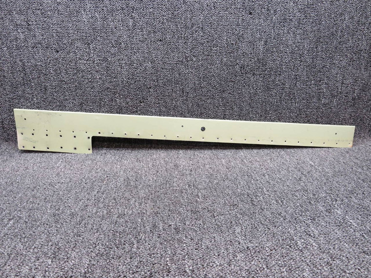 0710612-9 Cessna 182T Lower Support Door Sill LH